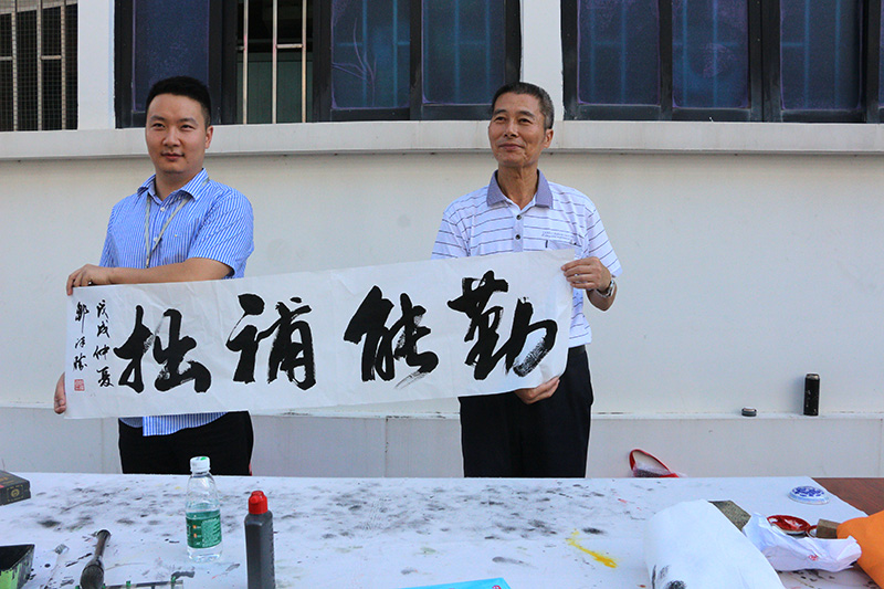 银河集团(galaxy)公司成功举办第一届“关爱生命，奉献爱心”无偿献血活动