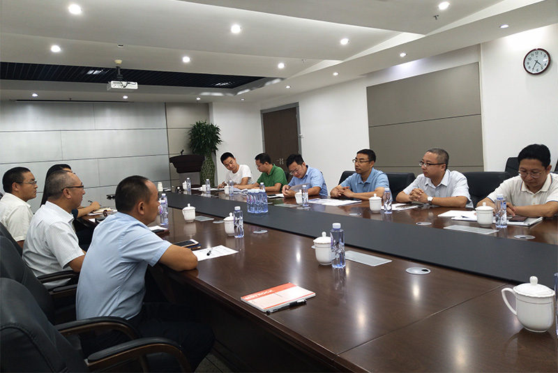 坂田街道党工委书记初庆同志一行莅临银河集团(galaxy)走访调研